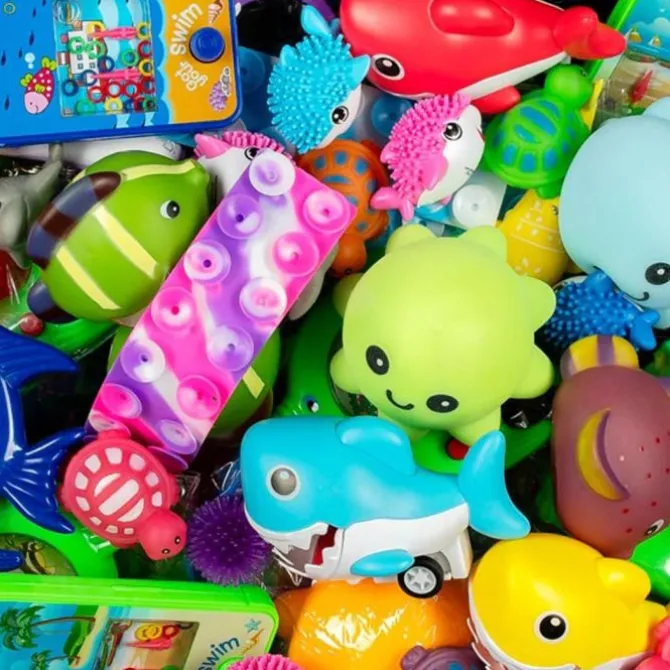 Aquarium Friends Treasure Chest
